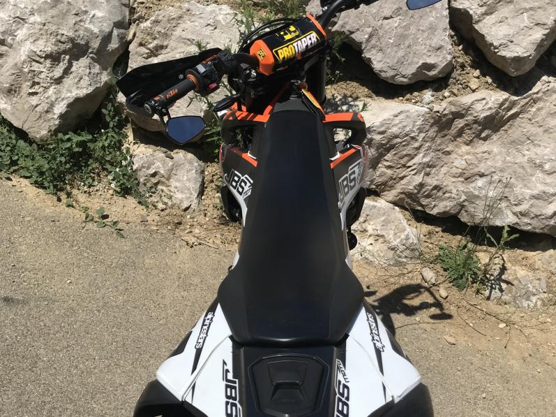 KTM 690 SMC