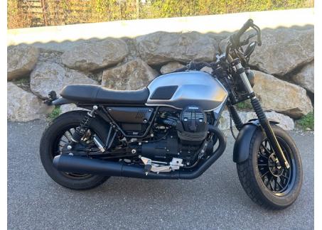 MOTO GUZZI V9 BOBBER